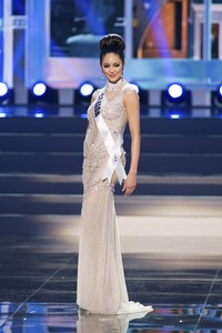Riza Santos, Miss Canada 2013. REUTERS/Darren Decker/Miss Universe Organization L.P., LLLP/Handout via Reuters.