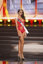 Kontes Swimsuit Miss Universe 2013 (2)