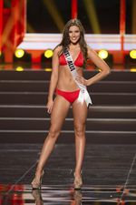Kontes Swimsuit Miss Universe 2013 (2)