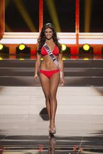 Kontes Swimsuit Miss Universe 2013 (2)