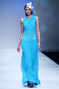 Jakarta, Indonesia - 09 Oktober 2013. Votum by Sebastian Gunawan Dusk & Dawn at Skeeno Hall Lt.3. Gandaria City. Jakarta. [Foto: Mohammad Abduh/Wolipop]