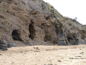 Hob Hole, Misteri Gua Hantu di Inggris