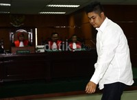 Simon menjalani sidang perdana di Pengadilan Tipikor, Jakarta. Lamhot Aritonang/detikFoto.