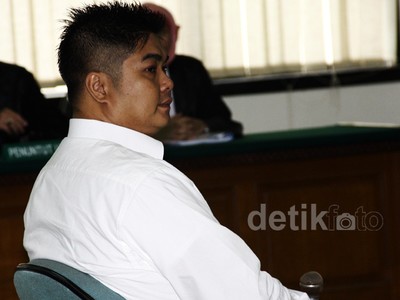 Bos Kernel Oil Jalani Sidang Perdana
