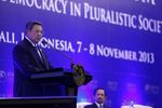 Presiden SBY Buka Bali Democracy Forum VI