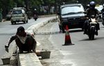 Pembatas Jalan untuk Antisipasi Kecelakaan