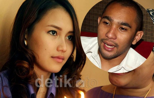 Ayu Ting Ting Soal Enji: Di Sini Nangis-nangis, Dia di Sana Seneng-seneng