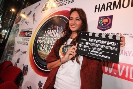 Pertama Kali Naik Gunung, Nadine Chandrawinta Terkena Badai Tujuh Jam