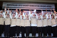 29 Kader Kesehatan mendapatkan pelatihan selama 140 jam di dalam kelas dan 20 jam pelatihan di klinik kesehatan.