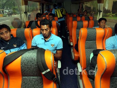 Pemain Timnas Terbang ke Korut
