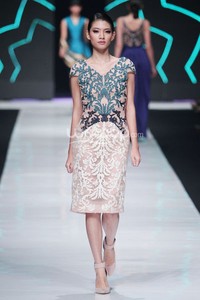 Jakarta, Indonesia - 19 Oktober 2013. Albert Yanuar Shadow Of Ma Hyang. Jakarta Fashion Week 2014 at Senayan City. Jakarta. [Foto: Mohammad Abduh/Wolipop]