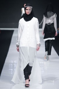 Jakarta, Indonesia - 19 Oktober. Jenahara Eastern Opulence. Jakarta Fashion Week 2014 at Senayan City. 19 Oktober 2013. Jakarta. [Foto: Mohammad Abduh/Wolipop]