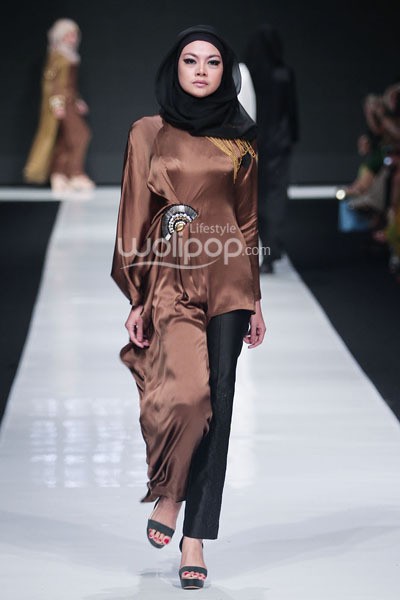 Jakarta, Indonesia - 19 Oktober. Jenahara Eastern Opulence. Jakarta Fashion Week 2014 at Senayan City. 19 Oktober 2013. Jakarta. [Foto: Mohammad Abduh/Wolipop]