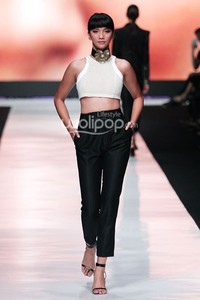 Jakarta, Indonesia - 19 Oktober. Yosafat Dwi Kurniawan National Treasure. Jakarta Fashion Week 2014 at Senayan City. 19 Oktober 2013. Jakarta. [Foto: Mohammad Abduh/Wolipop]