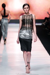 Jakarta, Indonesia - 19 Oktober. Yosafat Dwi Kurniawan National Treasure. Jakarta Fashion Week 2014 at Senayan City. 19 Oktober 2013. Jakarta. [Foto: Mohammad Abduh/Wolipop]