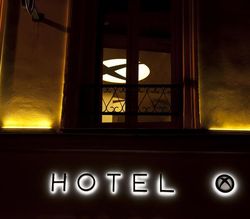 Hotel Xbox One: Menginap di Game Center Xbox!