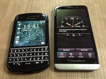 Di sektor lain, memori internal Z30 sebesar 16GB  masih bisa ditambah dengan microSD hingga 64GB.