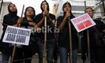 Massa Peduli TKI Demo Kedubes Arab Saudi