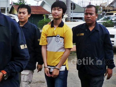 Ricky Digelandang Tim Pemburu Preman