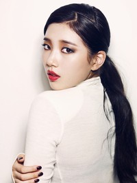 Suzy. (miss A)