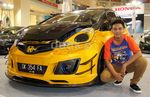 Honda Jazz Seharga Rp 800 Juta