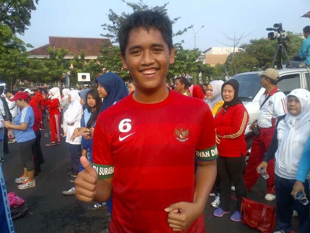 Foto: Ramdani yang Mendapat Kaos Evan Dimas Foto: Ramdani yang Mendapat Kaos Evan Dimas
