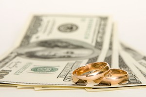Penting! 3 Hal yang Harus Disepakati Pasangan Saat Siapkan Biaya Nikah