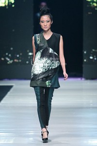 Jakarta, Indonesia - 20 Oktober. Jesica Suprin Mazed. LASALLE COLLEGE INTERNATIONAL JAKARTA presents SIGNATURE 2014 Jakarta Fashion Week 2014 at Senayan City. 20 Oktober 2013. Jakarta. [Foto: Mohammad Abduh/Wolipop]