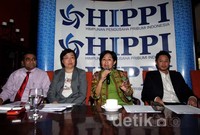 Hadir dalam acara tersebut Senior Director HR & Strategic Marketing DP Information Group Eustace Fernandez.