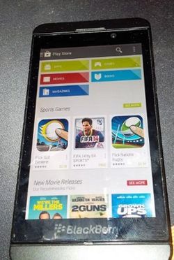 Toko Aplikasi Android Sambangi BlackBerry 10