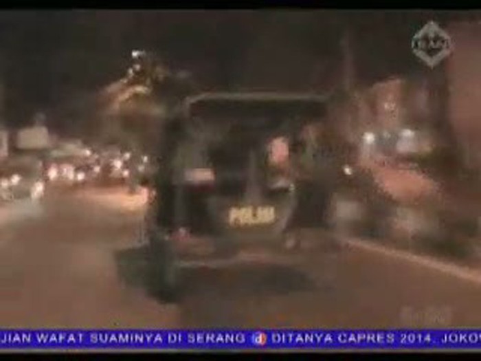 Dirazia, Ratusan Geng Motor Melarikan Diri