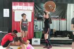 Angkat Beban 45 Kg, Begini Ekspresi Peserta Grace Session