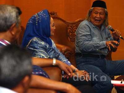 Dialog Sikap Kepahlawanan dalam Kepemimpinan 2014