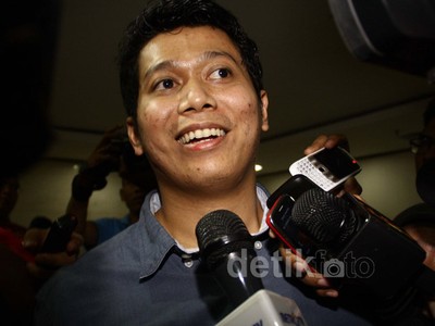 Ridwan Hakim Bersaksi dalam Sidang Luthfi Hasan