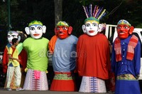 Ondel-ondel ikut ambil bagian. Lamhot Aritonang/detikFoto.