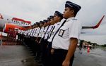 Boeing 737 ke-100 Lion Air Tiba di Bandara Soetta