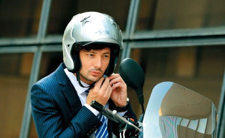 Pemerintah AS Didesak Bikin Aturan Wajib Helm Bagi Pemotor