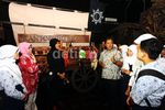 Melihat Persiapan Pertunjukkan Teater Koma