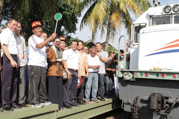 Dahlan Iskan Sumringah, Kereta Sukabumi-Bogor Laris Manis