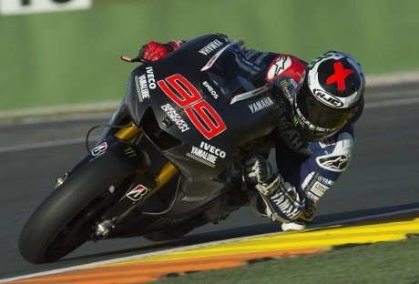 Uji Coba Hari Pertama dengan Motor 2014 Puaskan Lorenzo