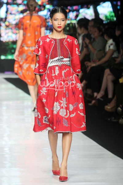 Jakarta, Indonesia - 21 Oktober. Edward Hutabarat Annual Show The Parang. Jakarta Fashion Week 2014 at Senayan City. 21 Oktober 2013. Jakarta. [Foto: Mohammad Abduh/Wolipop]