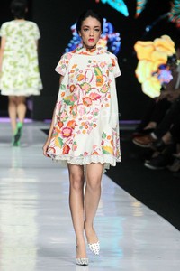 Jakarta, Indonesia - 21 Oktober. Edward Hutabarat Annual Show The Parang. Jakarta Fashion Week 2014 at Senayan City. 21 Oktober 2013. Jakarta. [Foto: Mohammad Abduh/Wolipop]