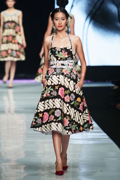 Jakarta, Indonesia - 21 Oktober. Edward Hutabarat Annual Show The Parang. Jakarta Fashion Week 2014 at Senayan City. 21 Oktober 2013. Jakarta. [Foto: Mohammad Abduh/Wolipop]