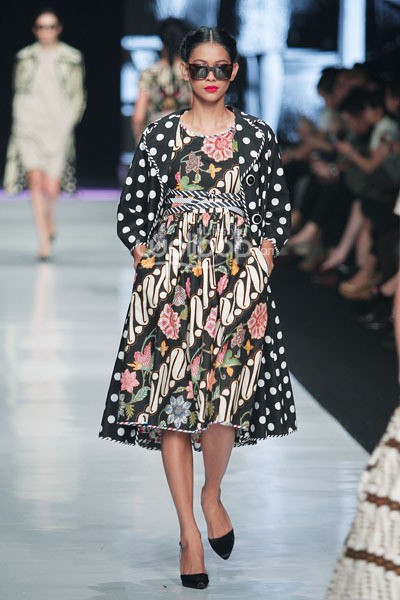 Jakarta, Indonesia - 21 Oktober. Edward Hutabarat Annual Show The Parang. Jakarta Fashion Week 2014 at Senayan City. 21 Oktober 2013. Jakarta. [Foto: Mohammad Abduh/Wolipop]