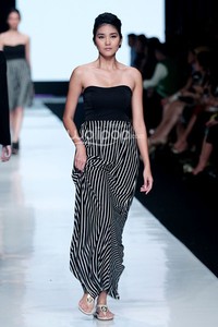 Jakarta, Indonesia - 21 Oktober. Ardistia Dwiasri JUARA. Jakarta Fashion Week 2014 at Senayan City. 21 Oktober 2013. Jakarta. [Foto: Mohammad Abduh/Wolipop]
