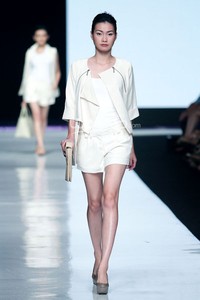 Jakarta, Indonesia - 21 Oktober. Ardistia Dwiasri JUARA. Jakarta Fashion Week 2014 at Senayan City. 21 Oktober 2013. Jakarta. [Foto: Mohammad Abduh/Wolipop]