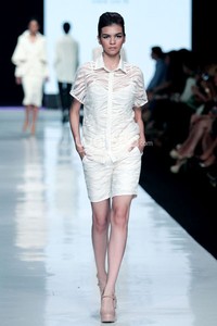 Jakarta, Indonesia - 21 Oktober. Ardistia Dwiasri JUARA. Jakarta Fashion Week 2014 at Senayan City. 21 Oktober 2013. Jakarta. [Foto: Mohammad Abduh/Wolipop]