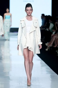 Jakarta, Indonesia - 21 Oktober. Ardistia Dwiasri JUARA. Jakarta Fashion Week 2014 at Senayan City. 21 Oktober 2013. Jakarta. [Foto: Mohammad Abduh/Wolipop]