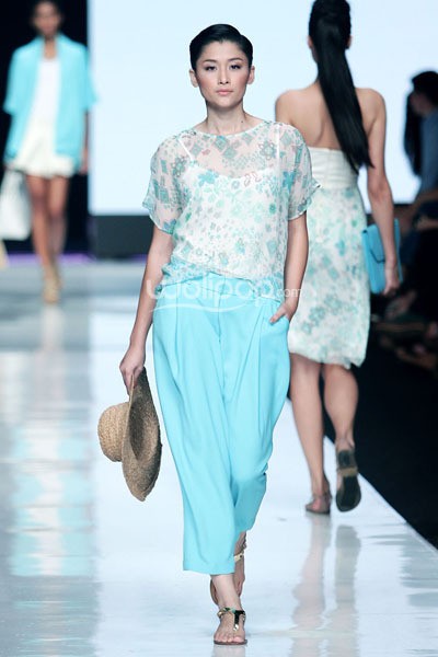 Jakarta, Indonesia - 21 Oktober. Ardistia Dwiasri JUARA. Jakarta Fashion Week 2014 at Senayan City. 21 Oktober 2013. Jakarta. [Foto: Mohammad Abduh/Wolipop]