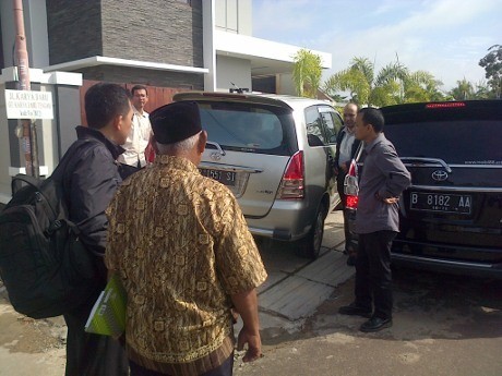 Rumah 2 Lantai Akil di Pontianak Didatangi KPK